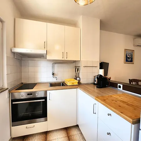 Mirka Appartamento Ražanj