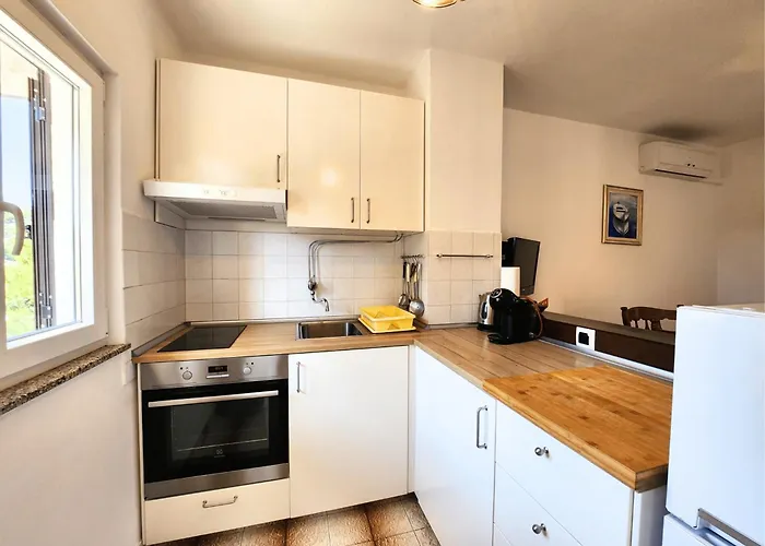 Mirka Lägenhet Ražanj